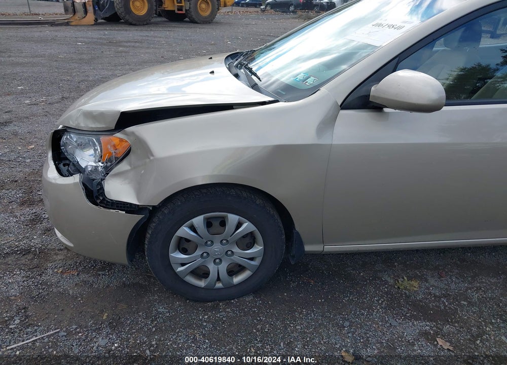 2010 HYUNDAI ELANTRA GLS VIN: KMHDU4AD1AU950839