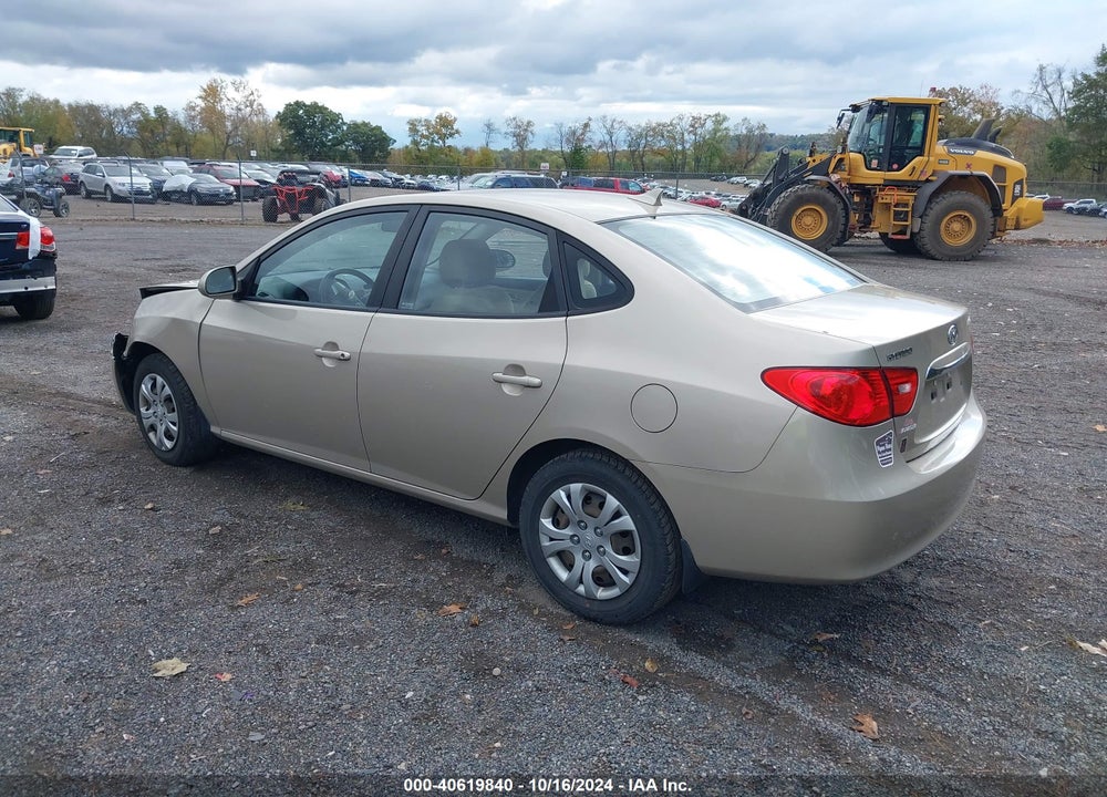 2010 HYUNDAI ELANTRA GLS VIN: KMHDU4AD1AU950839