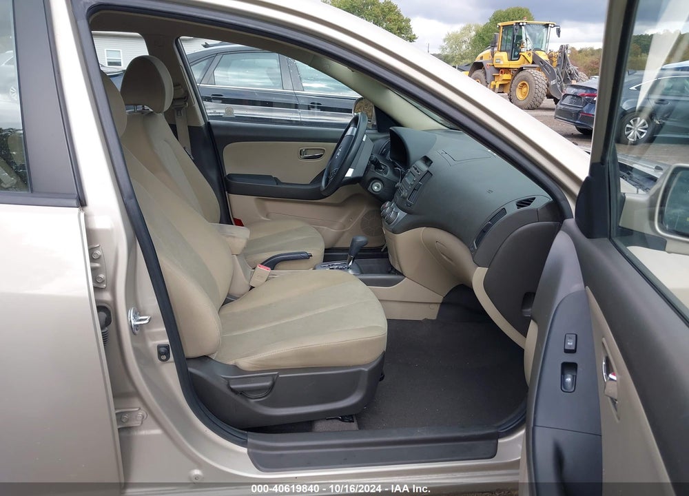 2010 HYUNDAI ELANTRA GLS VIN: KMHDU4AD1AU950839