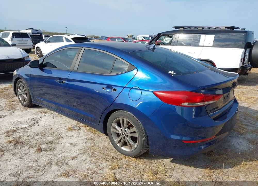 2017 HYUNDAI ELANTRA SE VIN: 5NPD84LF1HH086967