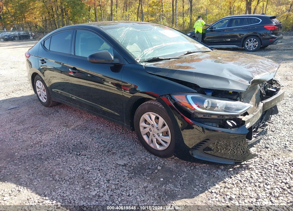 2018 HYUNDAI ELANTRA SE VIN: 5NPD74LF4JH351373