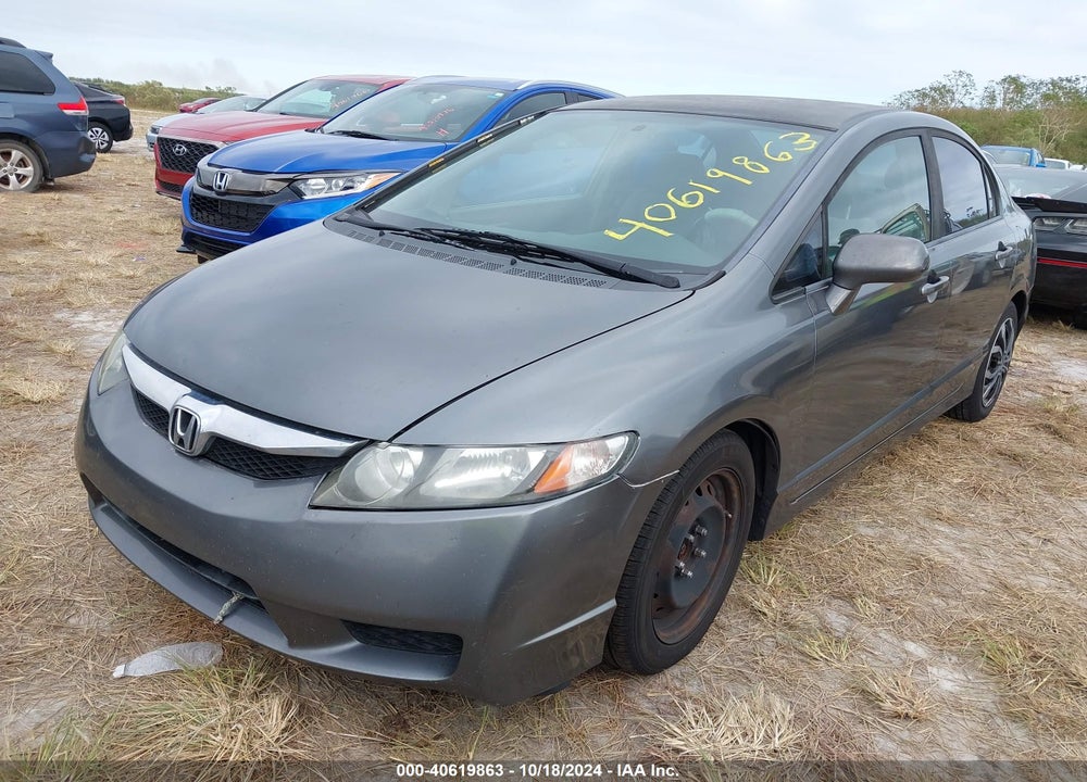 2010 HONDA CIVIC LX VIN: 19XFA1F5XAE045763