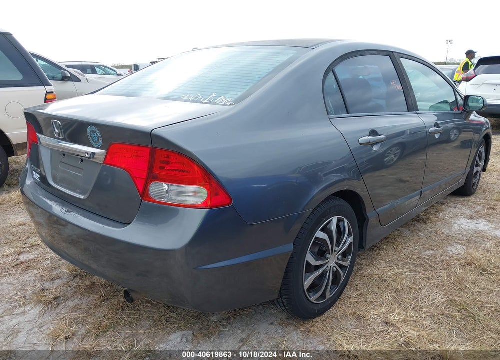 2010 HONDA CIVIC LX VIN: 19XFA1F5XAE045763