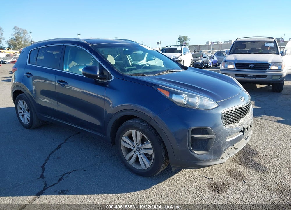 2018 KIA SPORTAGE LX VIN: KNDPM3AC5J7391216