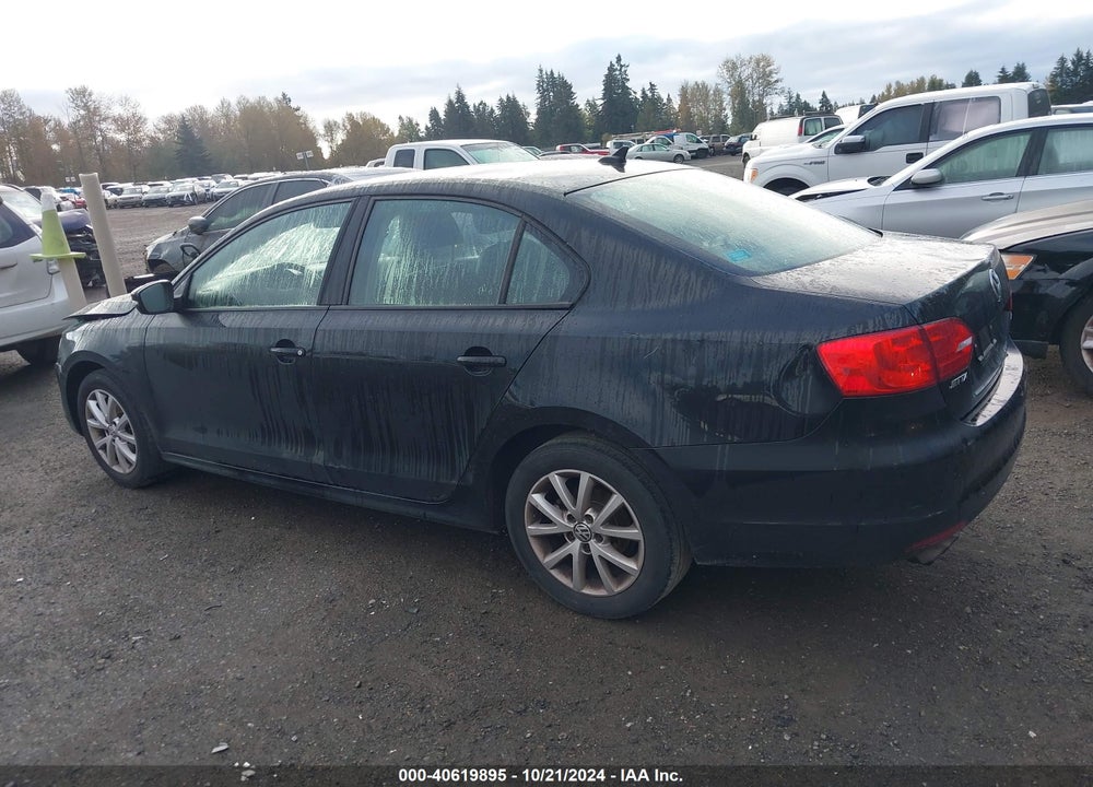 2012 VOLKSWAGEN JETTA 2.5L SE VIN: 3VWDP7AJ7CM397654