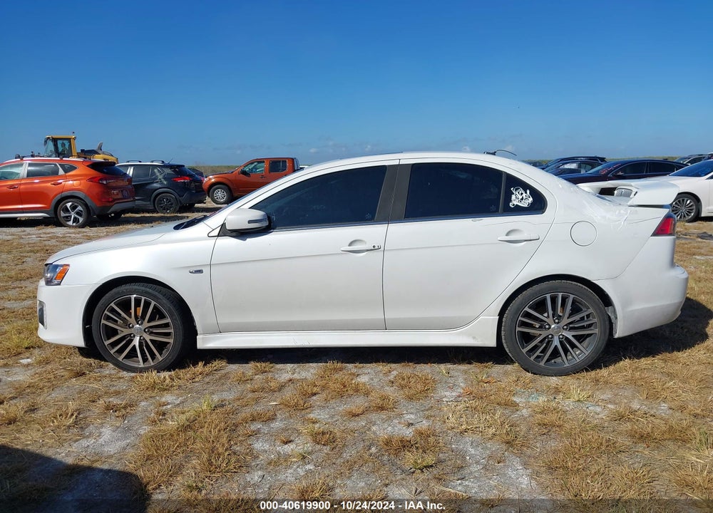 2016 MITSUBISHI LANCER GT VIN: JA32U8FW4GU011835