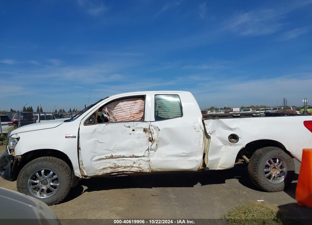 2012 TOYOTA TUNDRA GRADE 5.7L V8 VIN: 5TFUY5F14CX251705