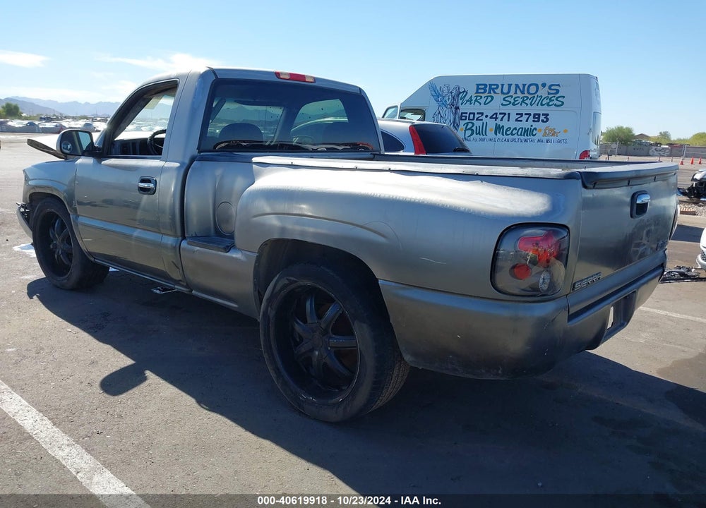 2000 GMC SIERRA 1500 SL VIN: 1GTEC14W0YZ223678