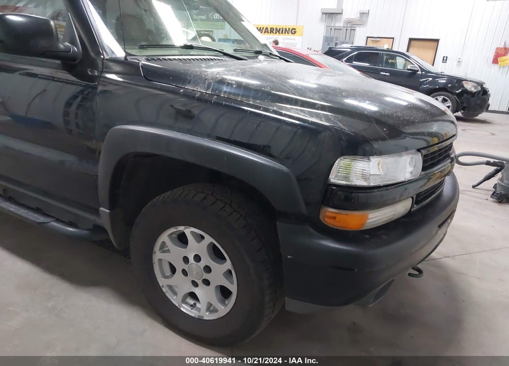 2005 CHEVROLET TAHOE Z71 VIN: 1GNEK13T45R112158