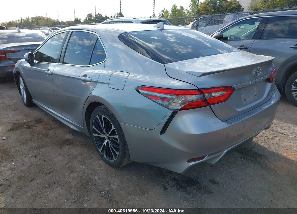 2019 TOYOTA CAMRY SE VIN: 4T1B11HK2KU735751
