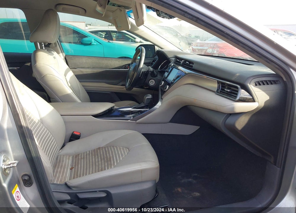 2019 TOYOTA CAMRY SE VIN: 4T1B11HK2KU735751