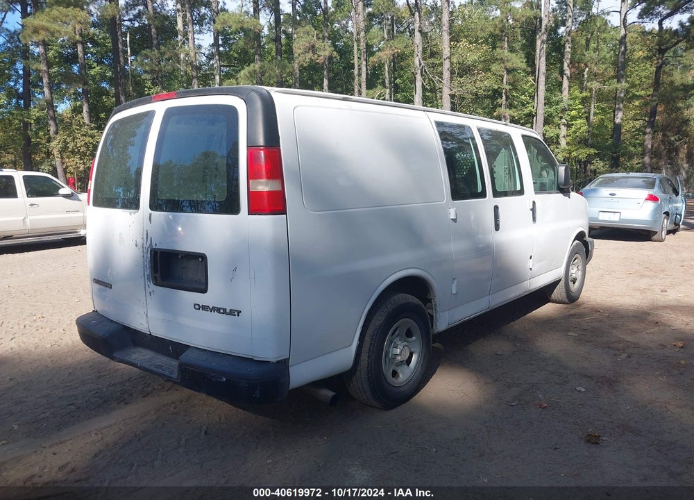 2006 CHEVROLET EXPRESS WORK VAN VIN: 1GCEG15X861128003