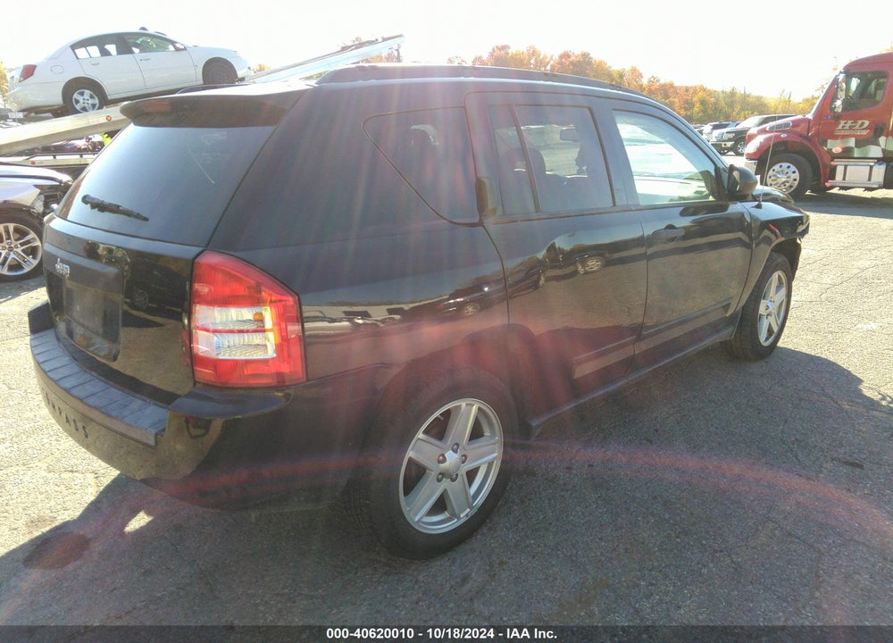 2009 JEEP COMPASS SPORT VIN: 1J8FT47A19D139737