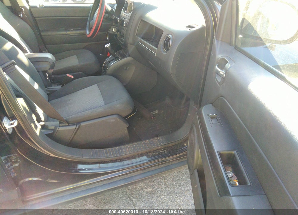 2009 JEEP COMPASS SPORT VIN: 1J8FT47A19D139737