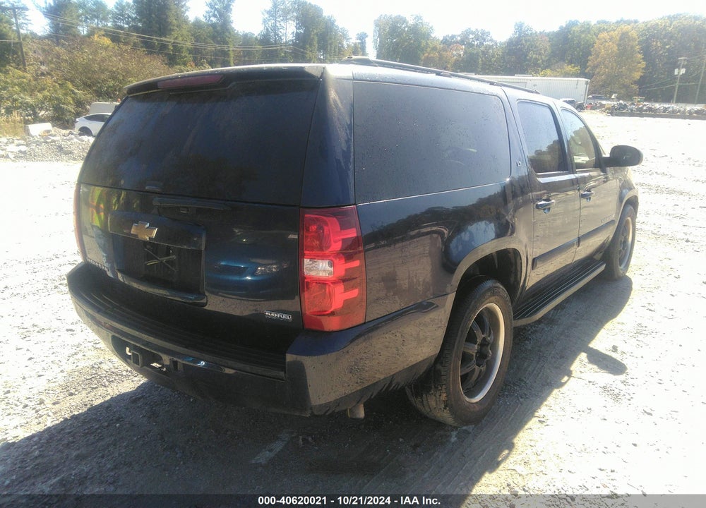 2007 CHEVROLET SUBURBAN 1500 LT VIN: 3GNFC16057G193922
