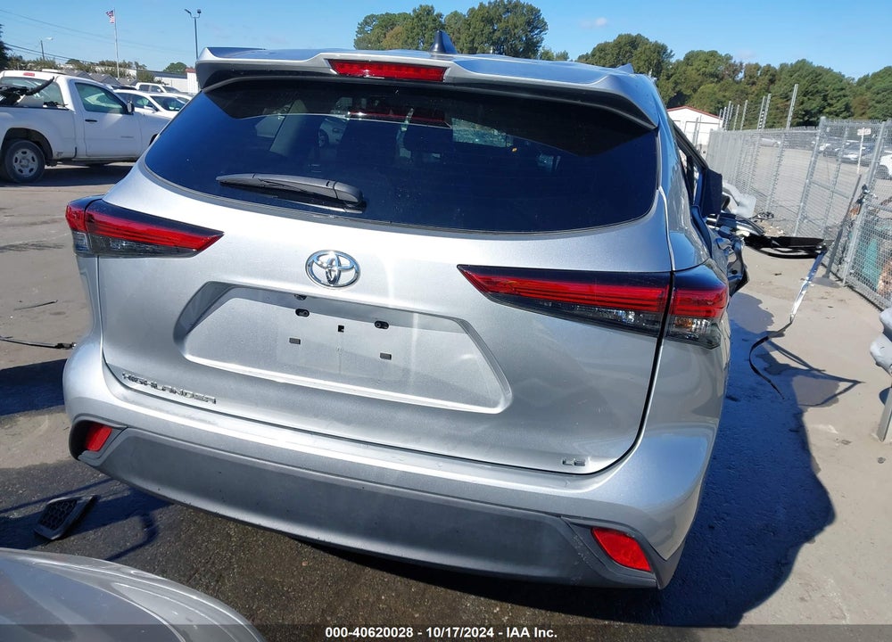 2022 TOYOTA HIGHLANDER VIN: 5TDZZRAH7NS558227