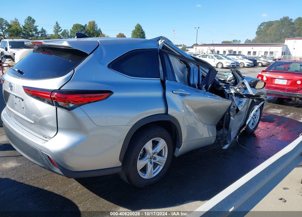 2022 TOYOTA HIGHLANDER VIN: 5TDZZRAH7NS558227