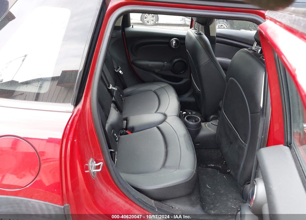 2016 MINI HARDTOP COOPER VIN: WMWXU1C51G2D10396