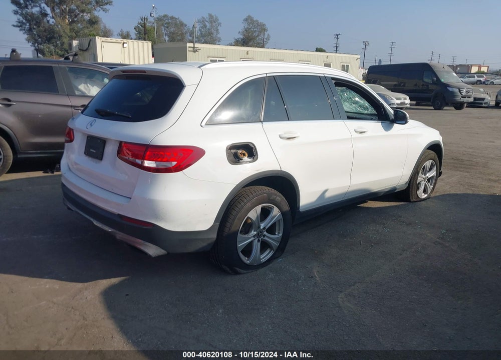 2017 MERCEDES-BENZ GLC 300 VIN: WDC0G4JB6HV008731