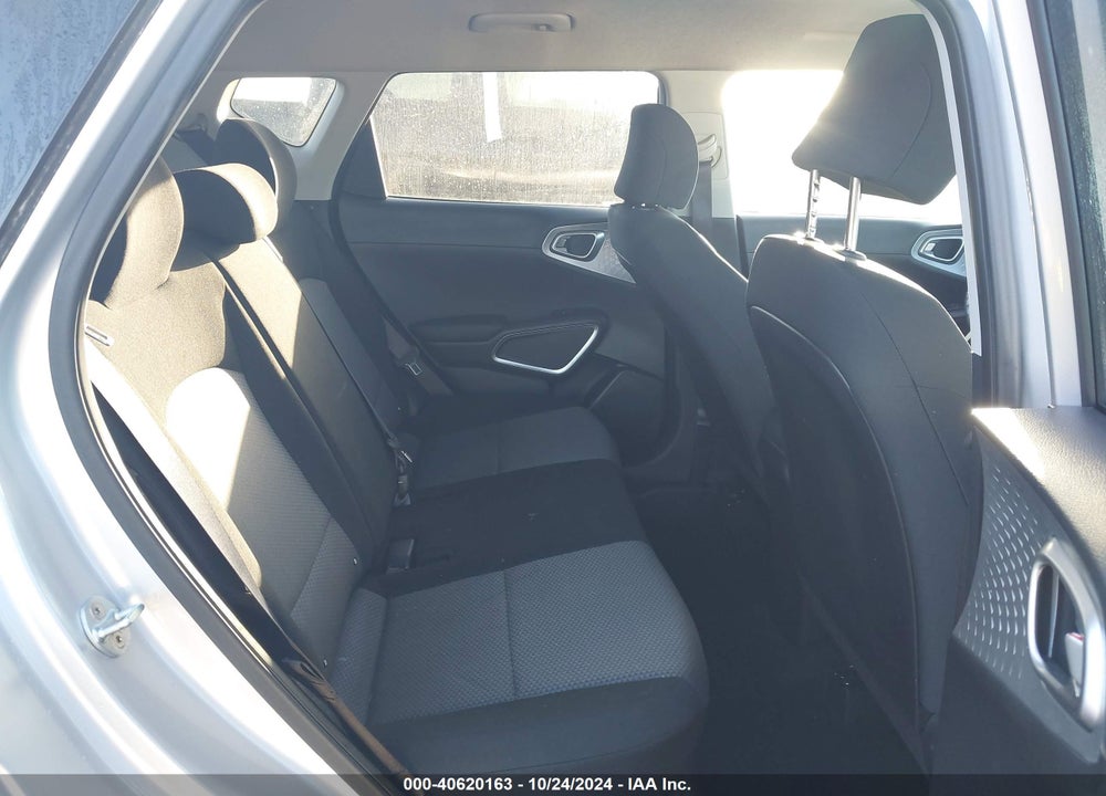 2020 KIA SOUL LX VIN: KNDJ23AU6L7099033