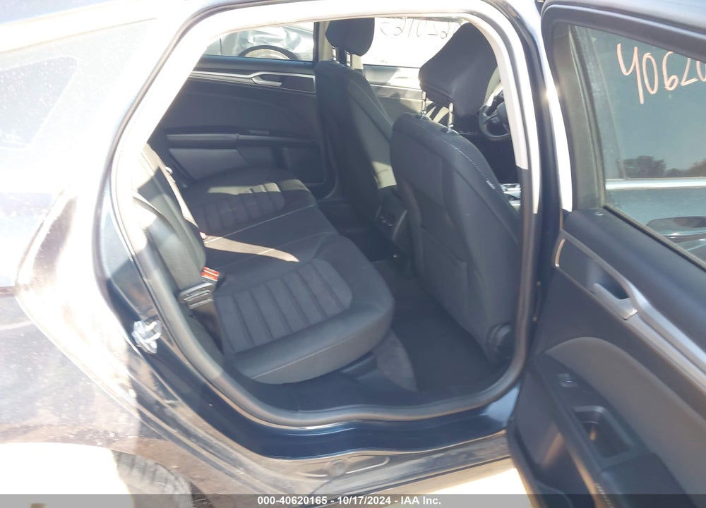 2020 FORD FUSION SE VIN: 3FA6P0HD9LR258802