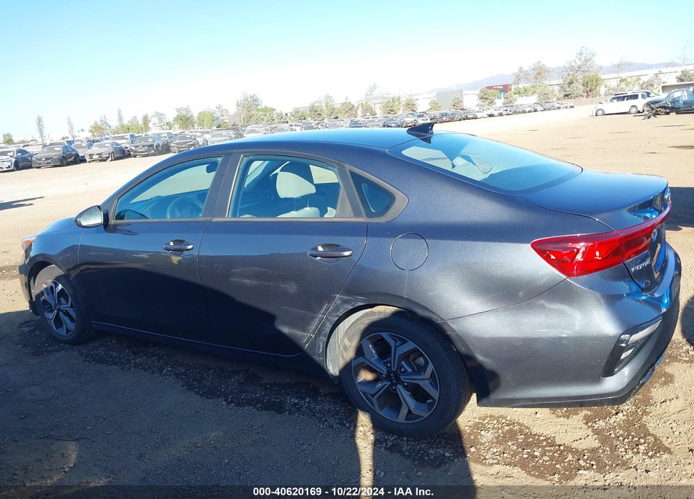 2021 KIA FORTE LXS VIN: 3KPF24AD5ME307464