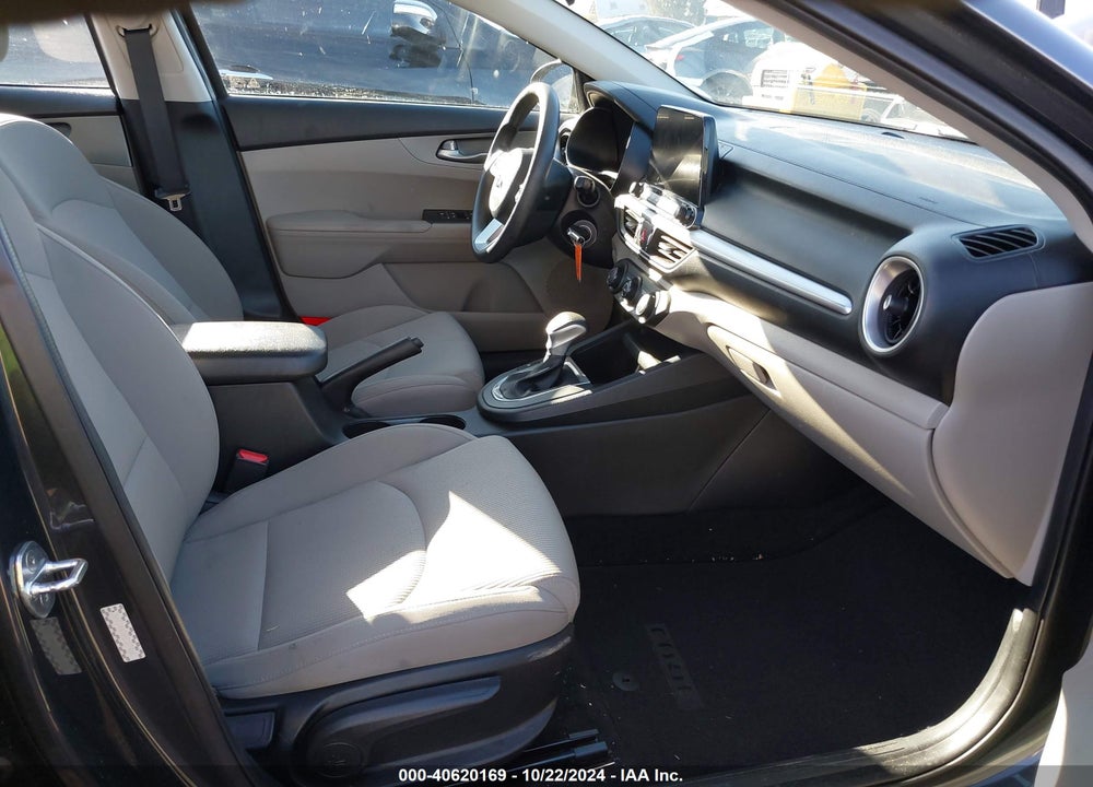 2021 KIA FORTE LXS VIN: 3KPF24AD5ME307464