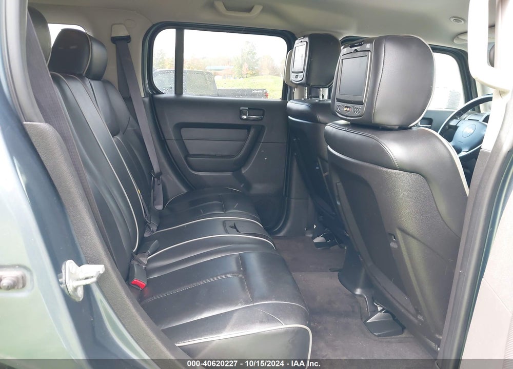 2006 HUMMER H3 VIN: 5GTDN136568241063
