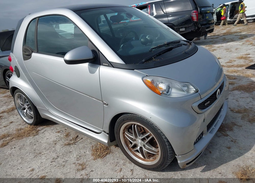 2015 SMART FORTWO PASSION/PURE VIN: WMEEJ3BA1FK808253