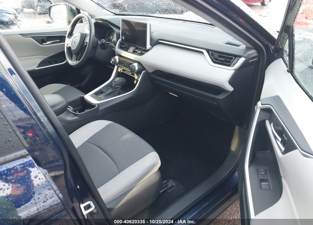 2024 TOYOTA RAV4 XLE VIN: 2T3P1RFV0RW409160