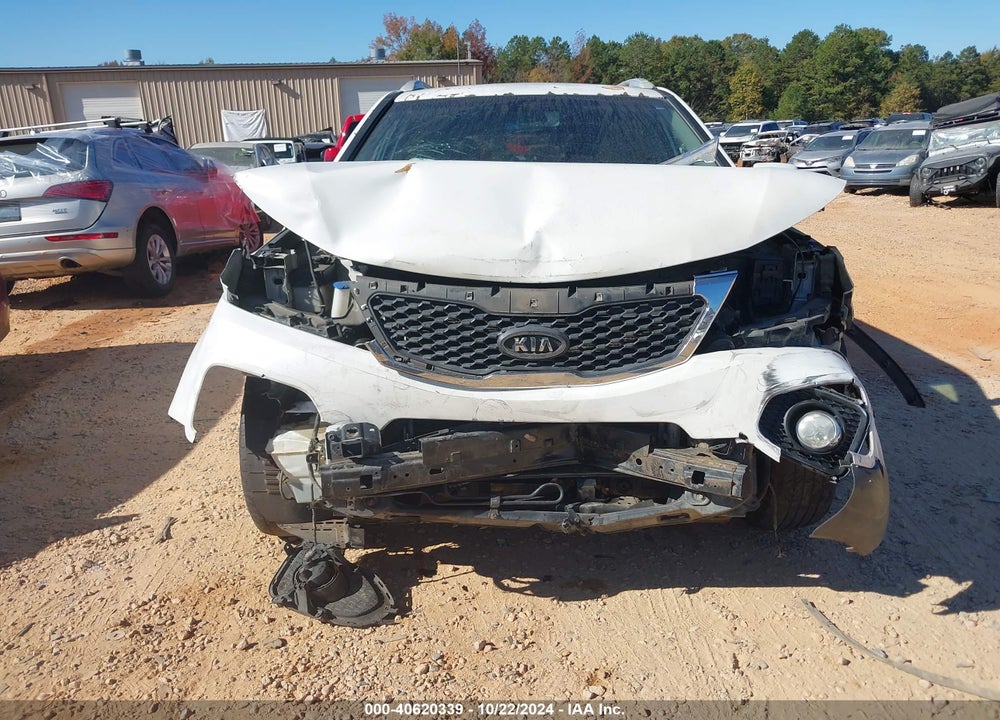 2012 KIA SORENTO LX VIN: 5XYKTDA68CG214095