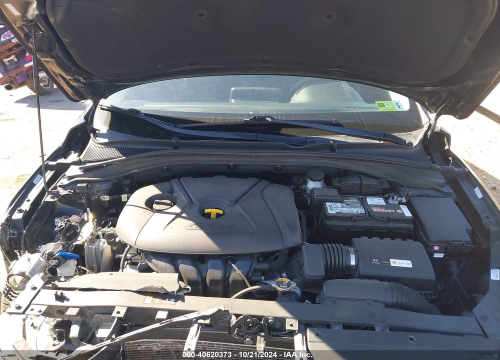 2018 HYUNDAI ELANTRA GT VIN: KMHH35LE9JU018985