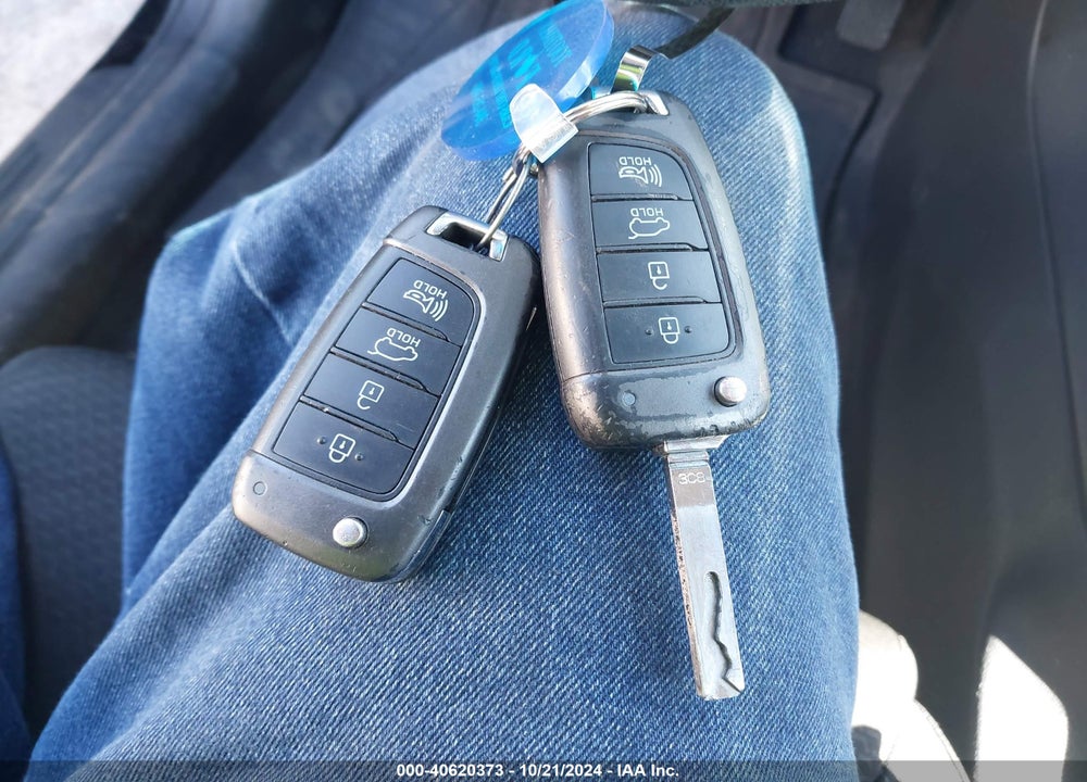 2018 HYUNDAI ELANTRA GT VIN: KMHH35LE9JU018985