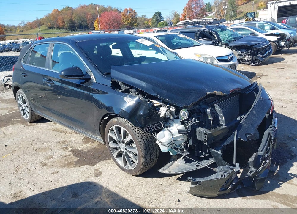 2018 HYUNDAI ELANTRA GT VIN: KMHH35LE9JU018985