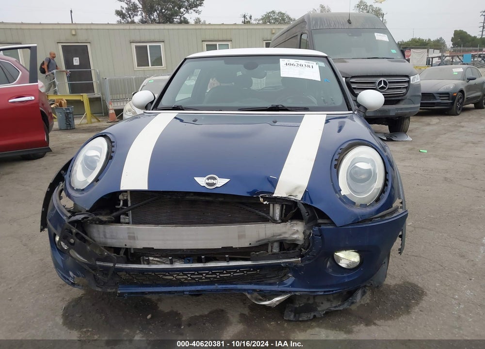 2015 MINI HARDTOP COOPER VIN: WMWXM5C58F3A59666