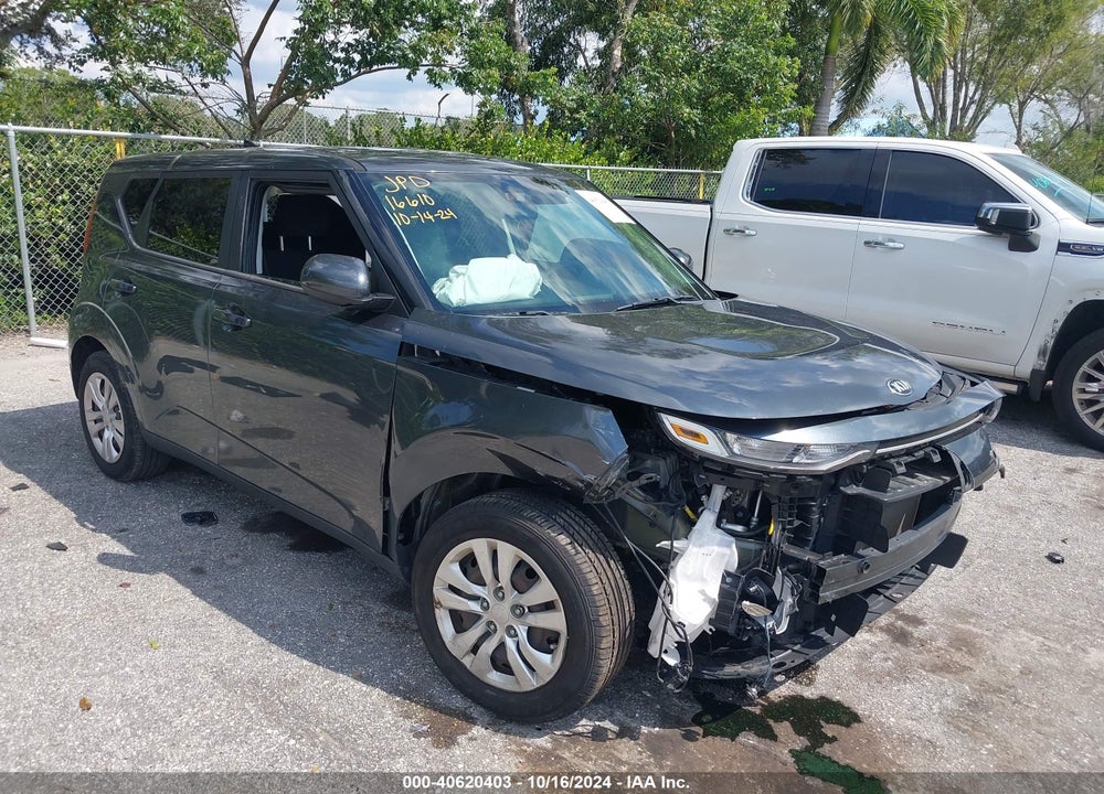 2020 KIA SOUL LX VIN: KNDJ23AU0L7106817