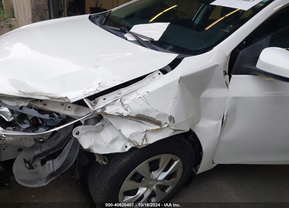 2014 TOYOTA COROLLA L VIN: 5YFBURHE8EP110728