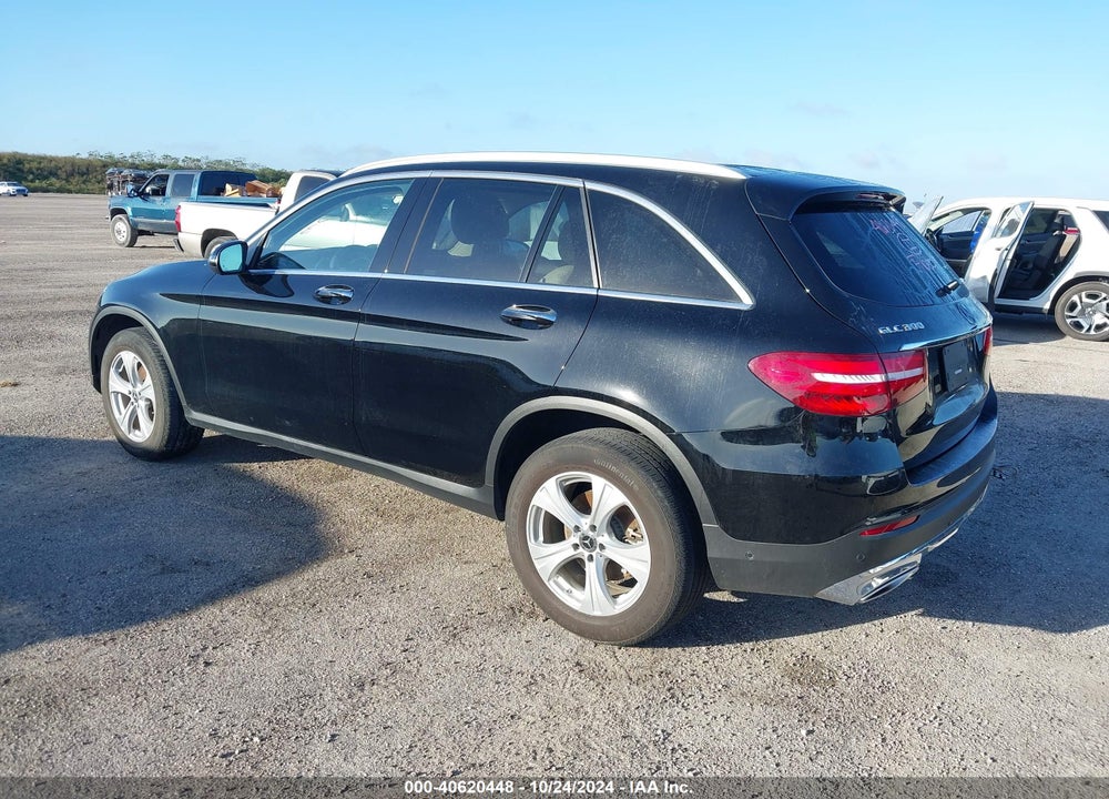2018 MERCEDES-BENZ GLC 300 VIN: WDC0G4JB2JF371267