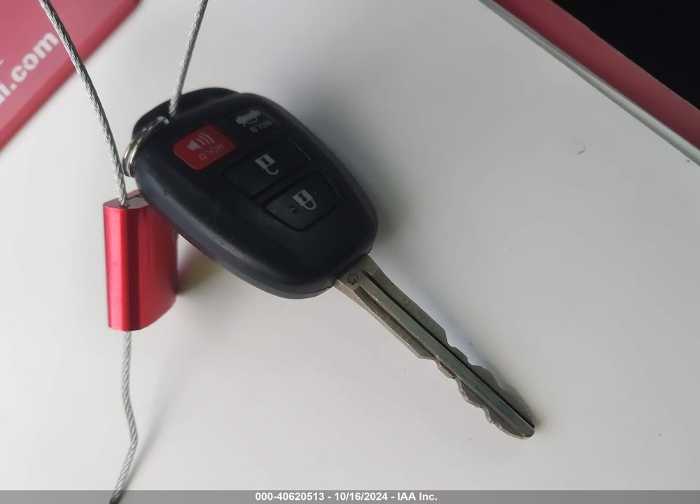 2013 TOYOTA CAMRY SE VIN: 4T1BF1FK5DU720605