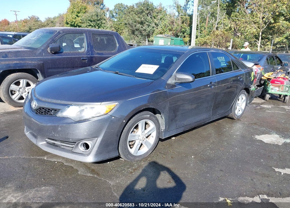 2013 TOYOTA CAMRY SE VIN: 4T1BF1FK1DU647149