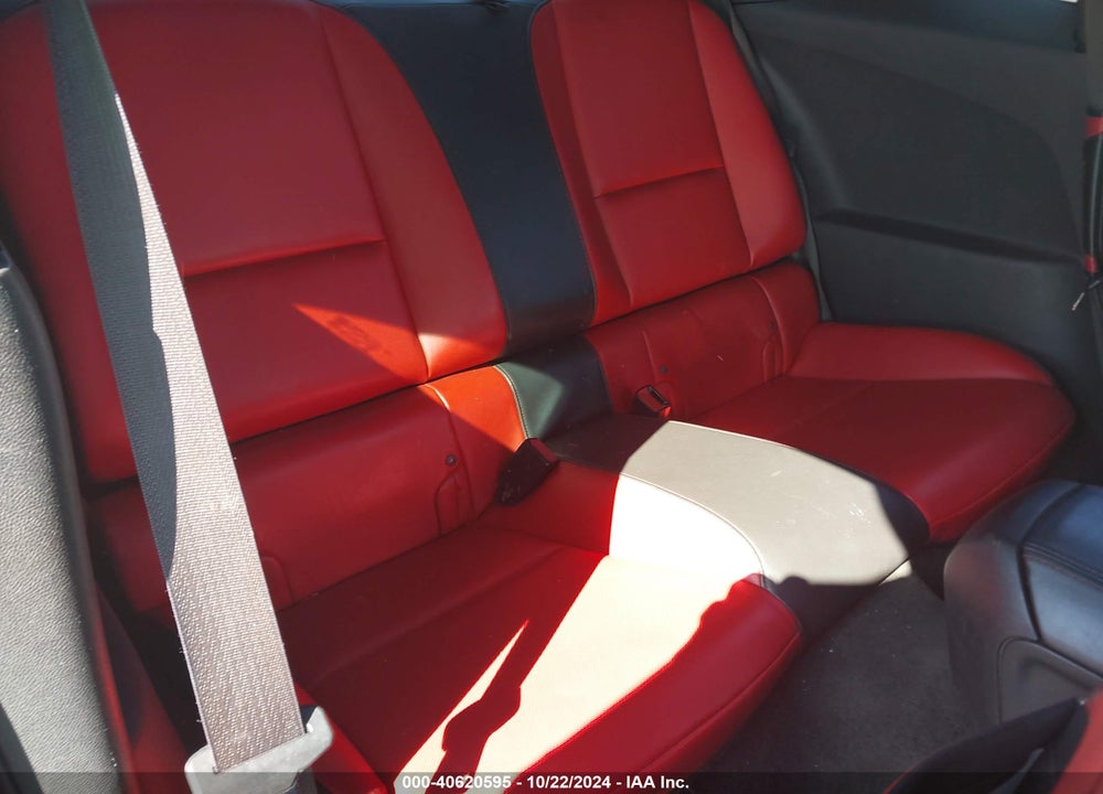2015 CHEVROLET CAMARO VIN: 2G1FF1E36F9235768