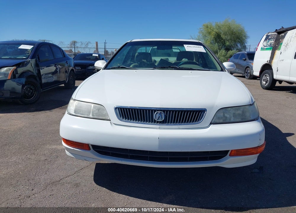 1999 ACURA CL 2.3 VIN: 19UYA3153XL009684