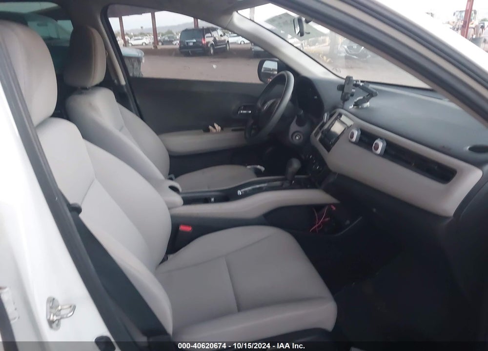 2019 HONDA HR-V LX VIN: 3CZRU5H3XKM707110