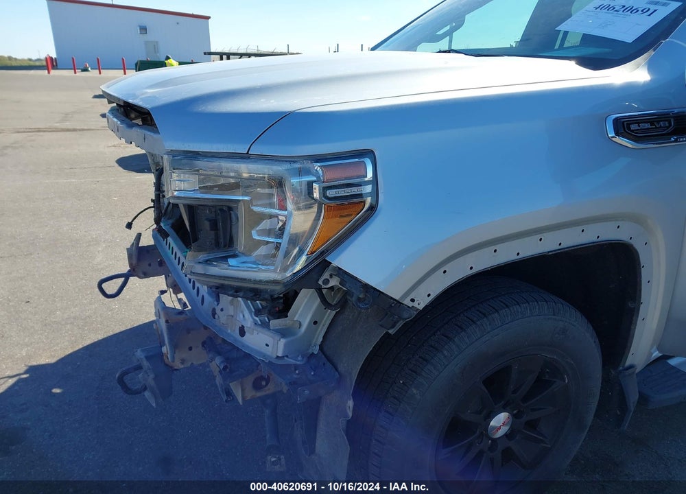2020 GMC SIERRA 1500 4WD  SHORT BOX SLE/4WD  STANDARD BOX SLE VIN: 1GTU9BED8LZ196302