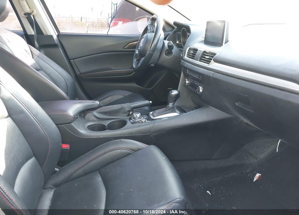 2014 MAZDA 3 S TOURING VIN: JM1BM1V34E1143590