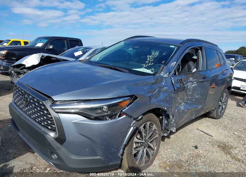 2023 TOYOTA COROLLA CROSS XLE VIN: 7MUDAAAG2PV053666