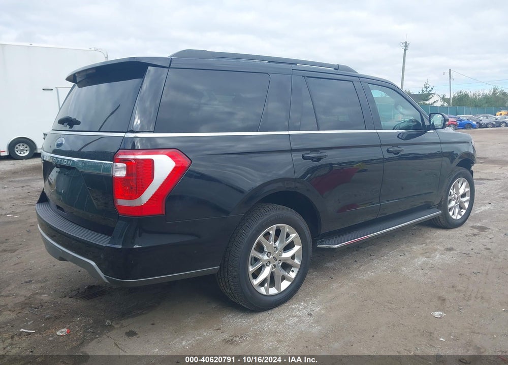 2021 FORD EXPEDITION XLT VIN: 1FMJU1JT8MEA32559