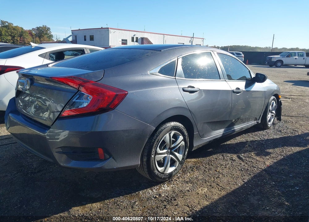 2018 HONDA CIVIC LX VIN: 2HGFC2F52JH599160