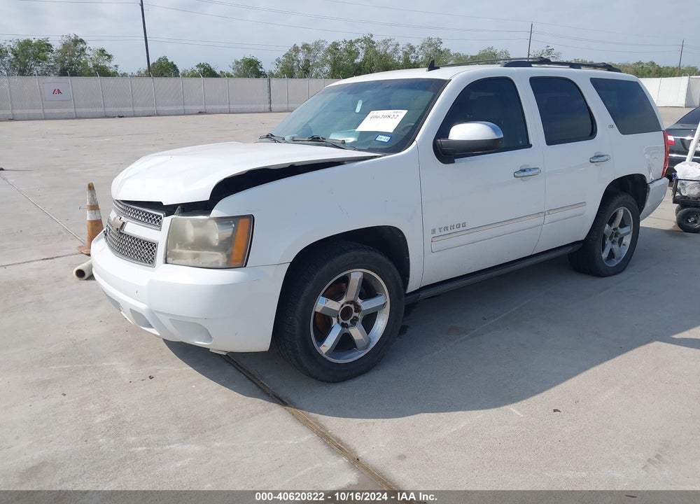2009 CHEVROLET TAHOE LTZ VIN: 1GNFC33029R160024