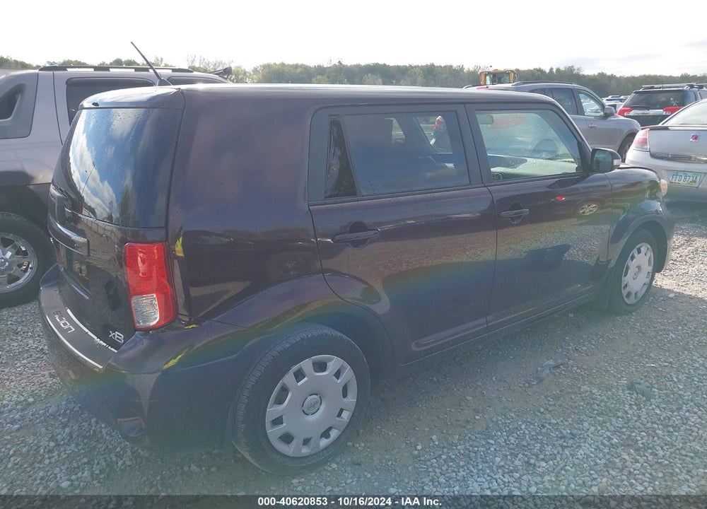 2011 SCION XB VIN: JTLZE4FE7B1119068